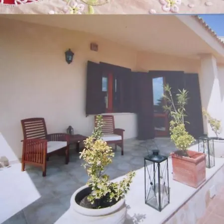 Pino With Exclusive Private Pool Only 50m From The *
