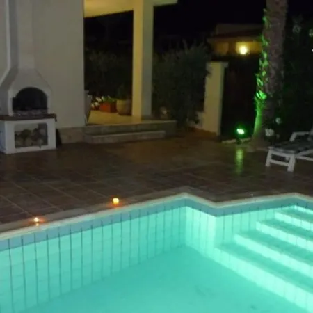 Pino With Exclusive Private Pool Only 50m From The Campobello di Mazara