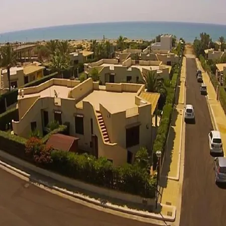 Pino With Exclusive Private Pool Only 50m From The Villa *